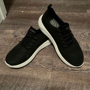 Crocs Sneakers